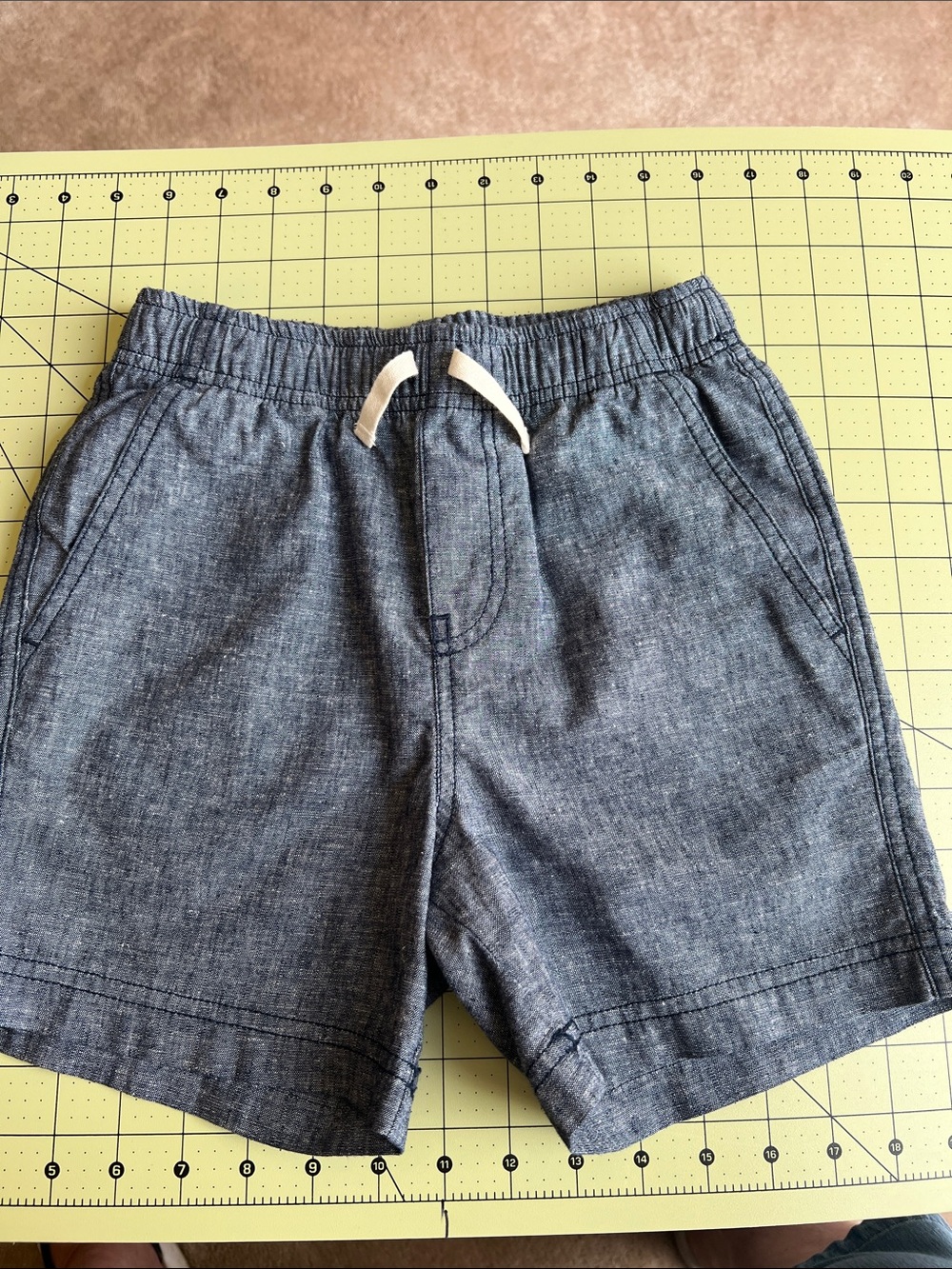 Tea Collection Chambray Shorts -blue EUC
